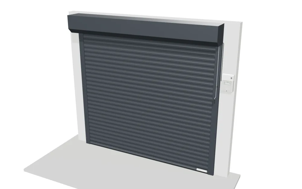 Porte de garage enroulable anthracite fermée, vue en 3D depuis l’intérieur du garage : coffre au-dessus de l’ouverture, coulisses sur les côtés, boîtier de commande au mur et lame finale au sol